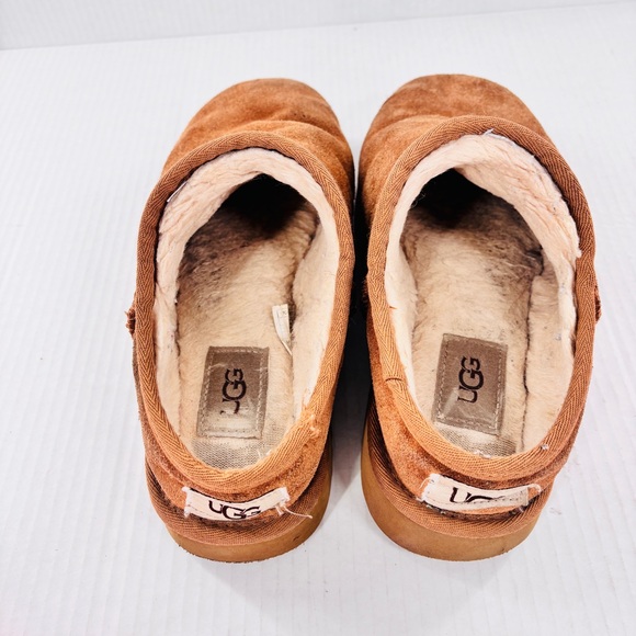 Women's Tan Suede Slip-On Shoes - Picture 7 of 9